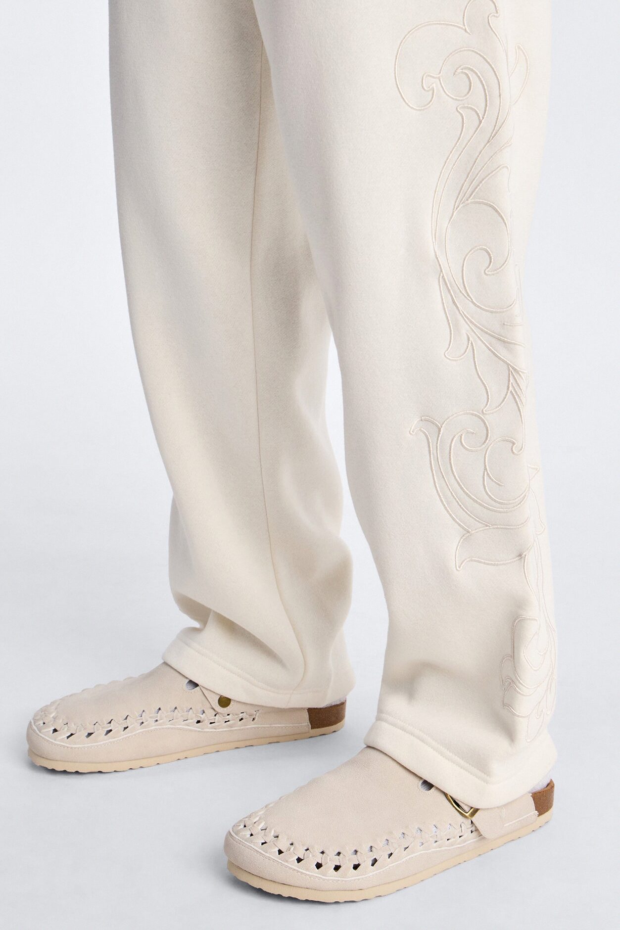 Embroidery Fleur Straight Sweatpants - Cream