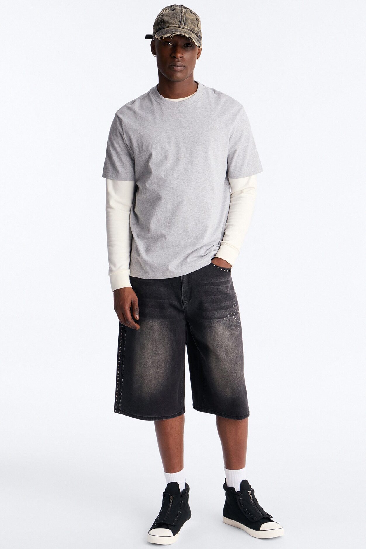 In Denim We Trust Baggy Studded Denim Short - Black Wash