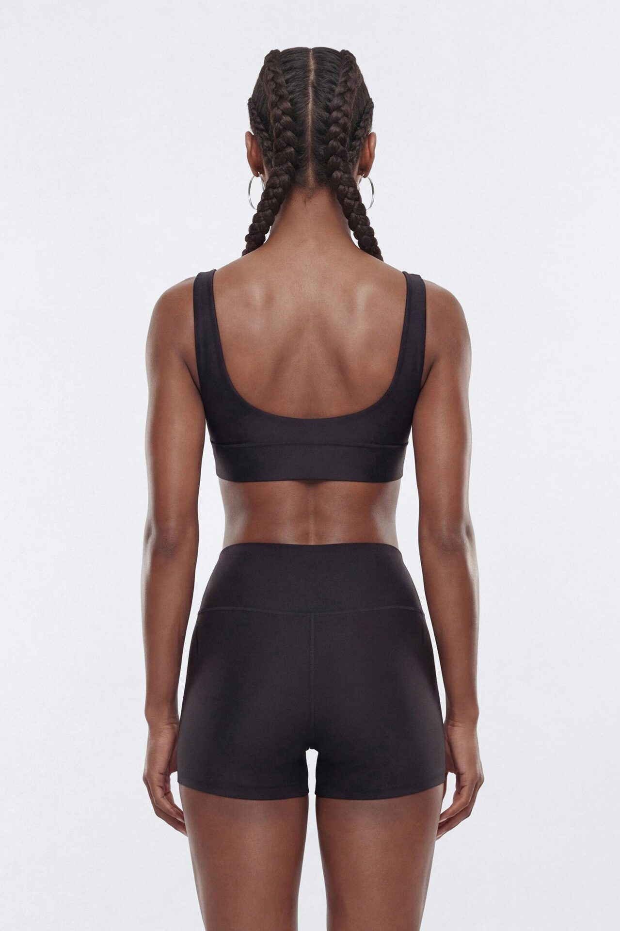AirSculpt™ 3″ Mid Rise Biker Short - Black