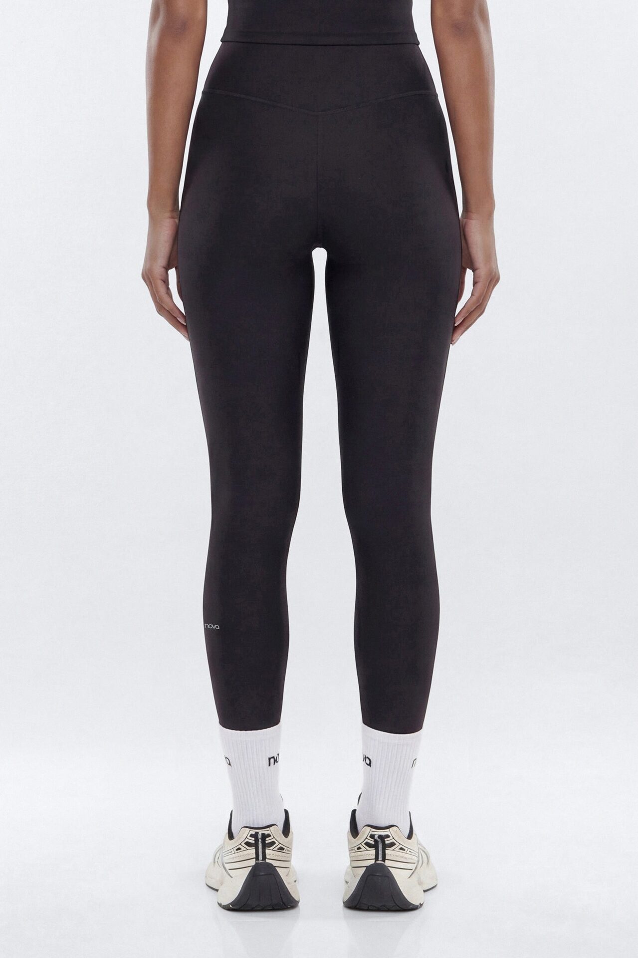 AirSculpt™ 28″ High Rise Legging - Black