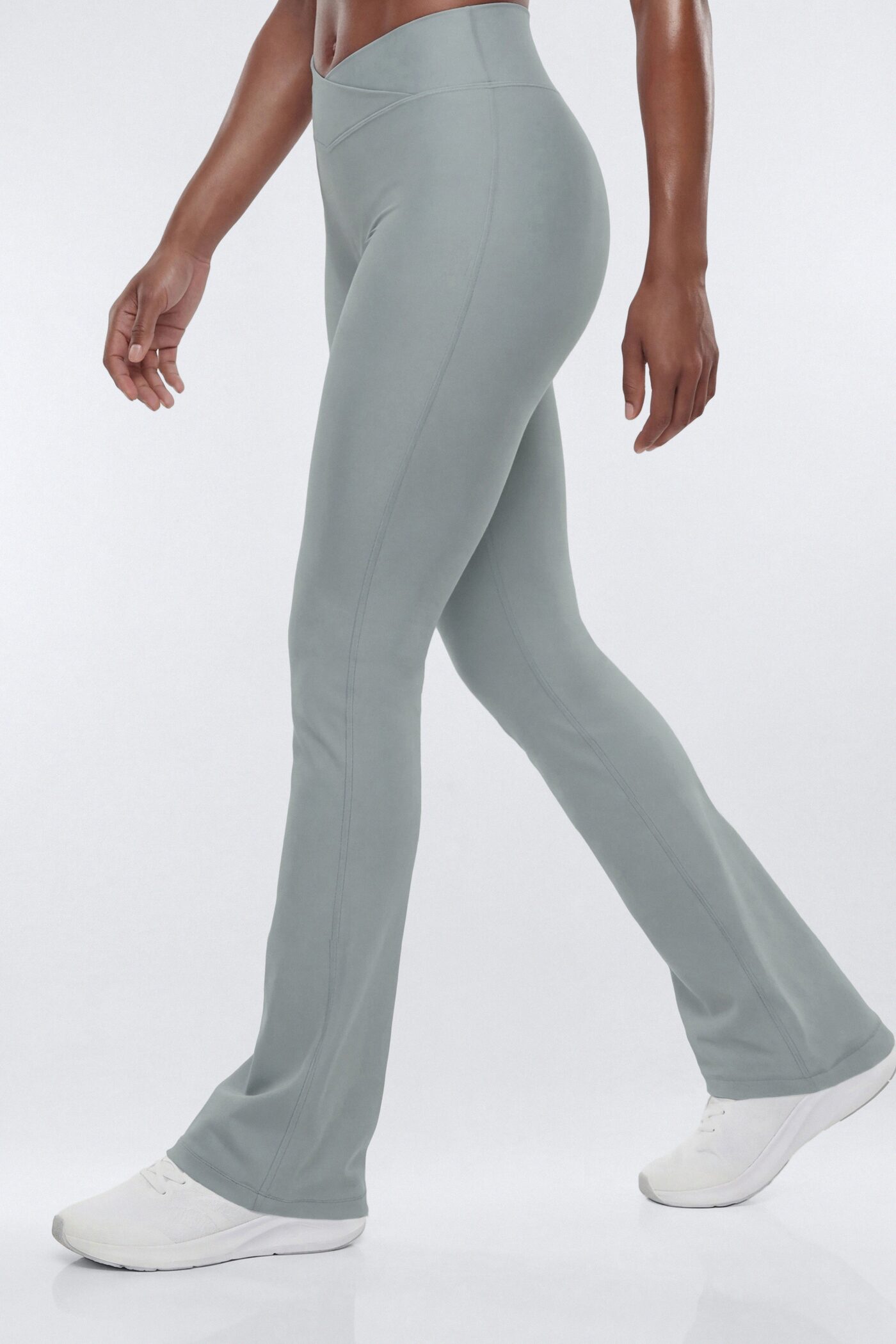 AirSculpt™ 32″ Cross Front Mid Rise Flare Legging - Steel