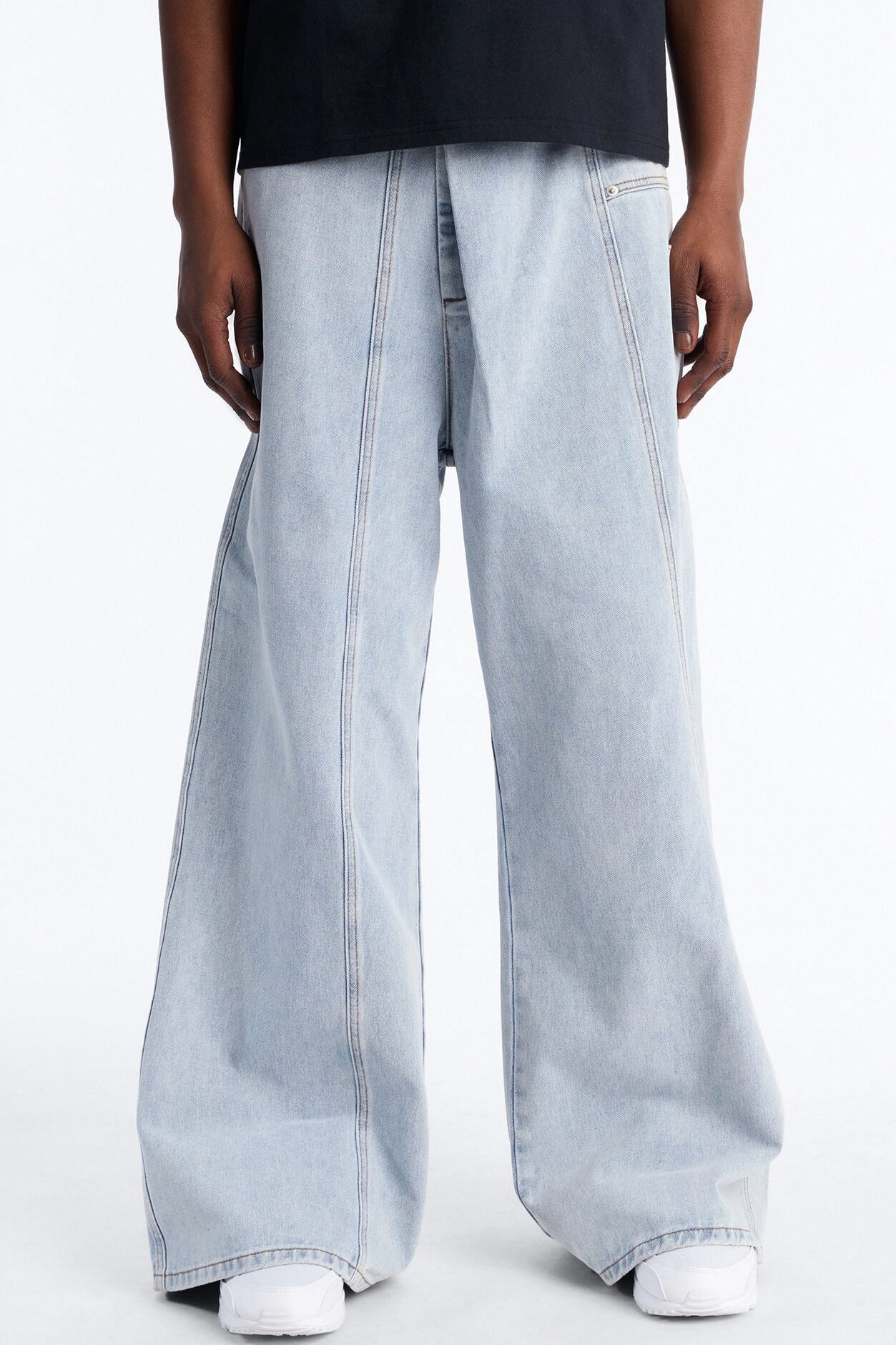 Baggy Crossover Come Again Jean - Light Wash