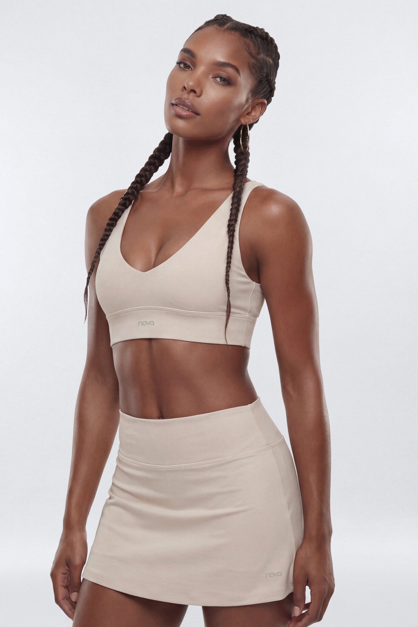 AirSculpt™ V Neck Sports Bra - Oat Milk