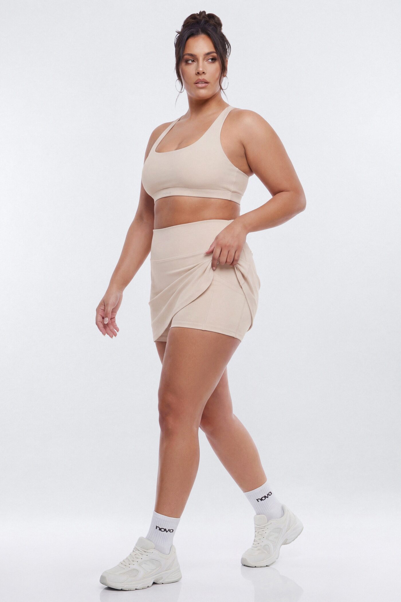 AirSculpt™ Mid Rise Mini Skort - Oat Milk