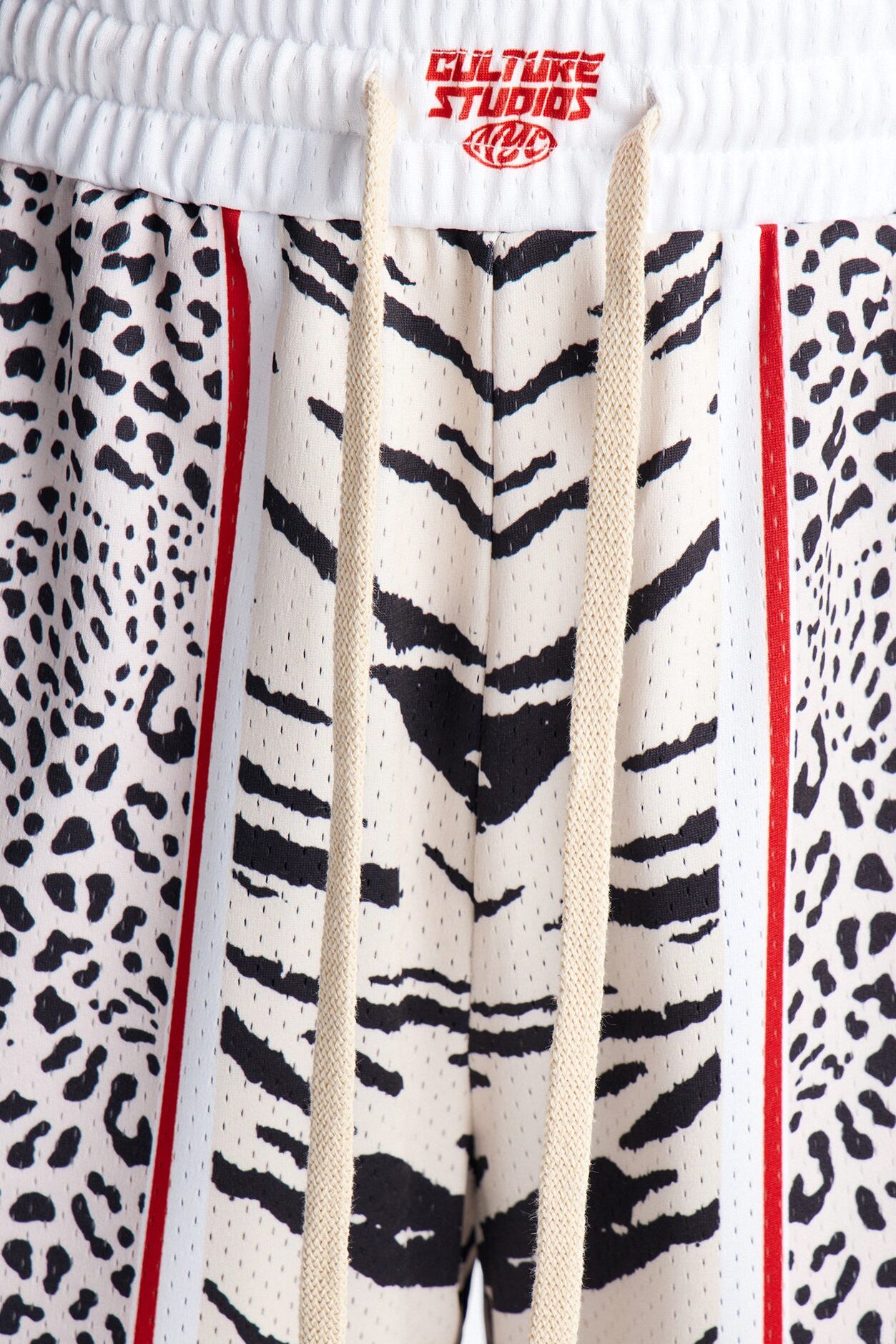 Relaxed Clash Of The Jungle Championship Short - Multi Color