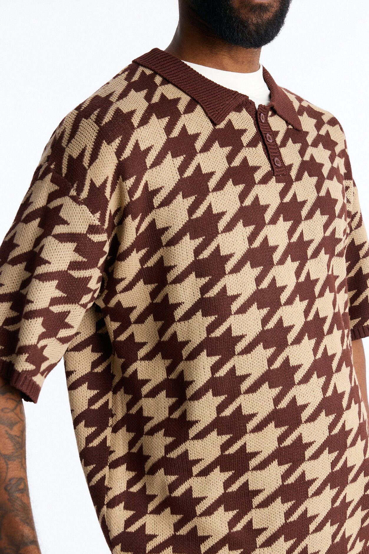 Houndstooth Short Sleeve Knitted Polo - Brown