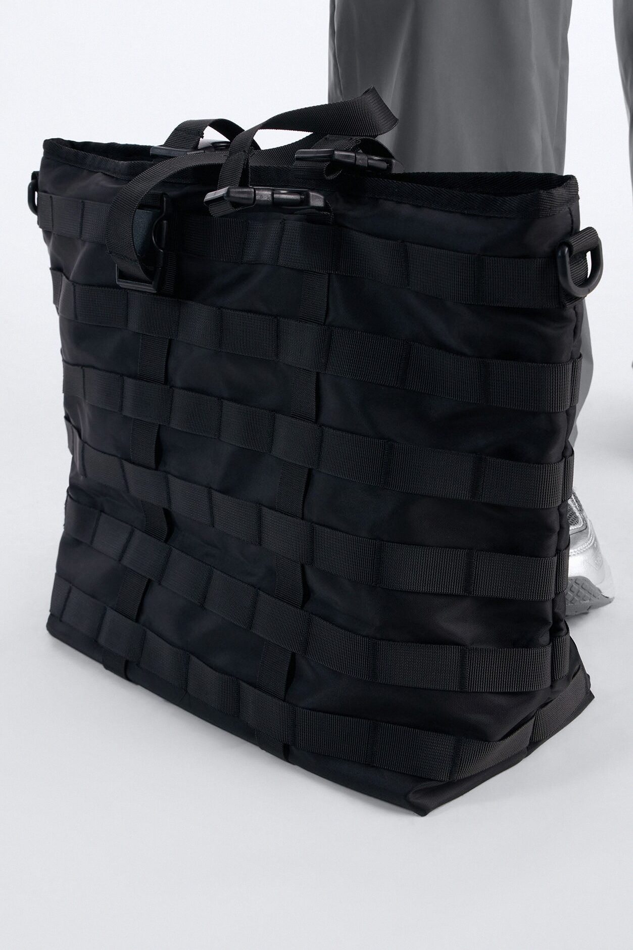 Gridlock Utility Bag - Black