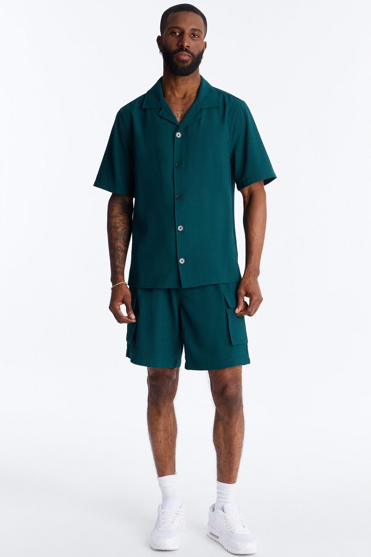 Golden Hour Relaxed Cargo Short - Hunter Green