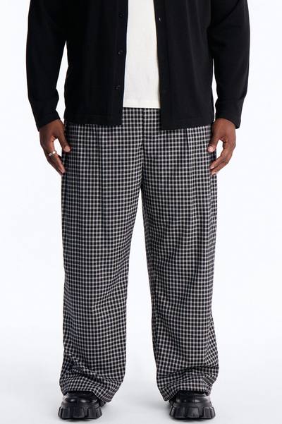 Wide Leg Pleated Downtown London Trouser - Black