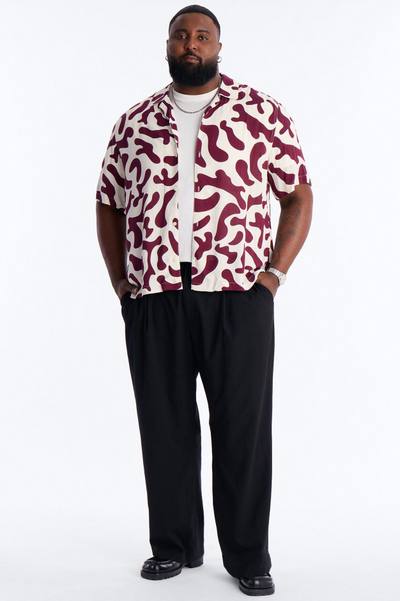 Bold Metric Cuban Shirt - Burgundy