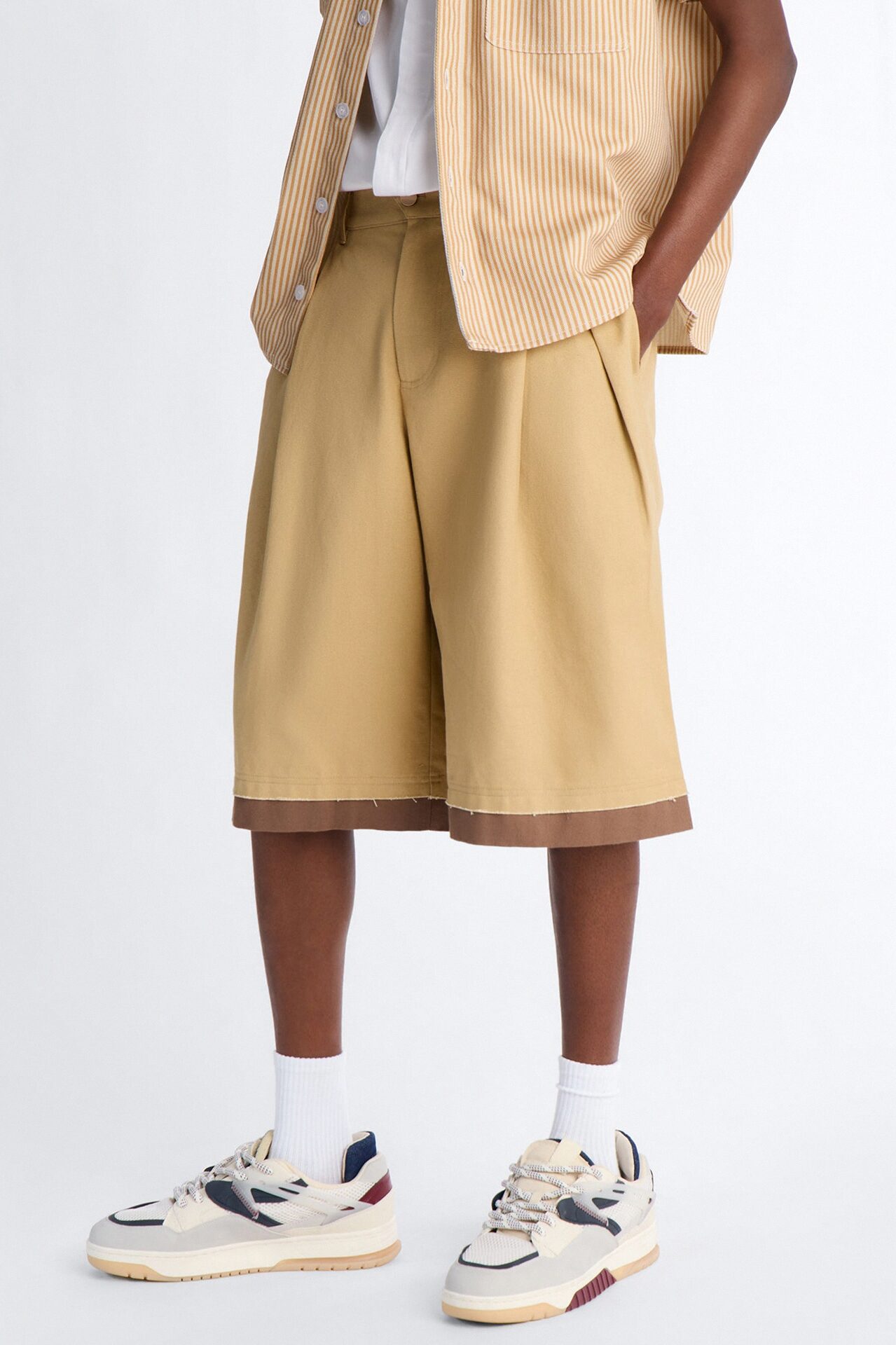 Baggy Pleated Milano Short - Tan
