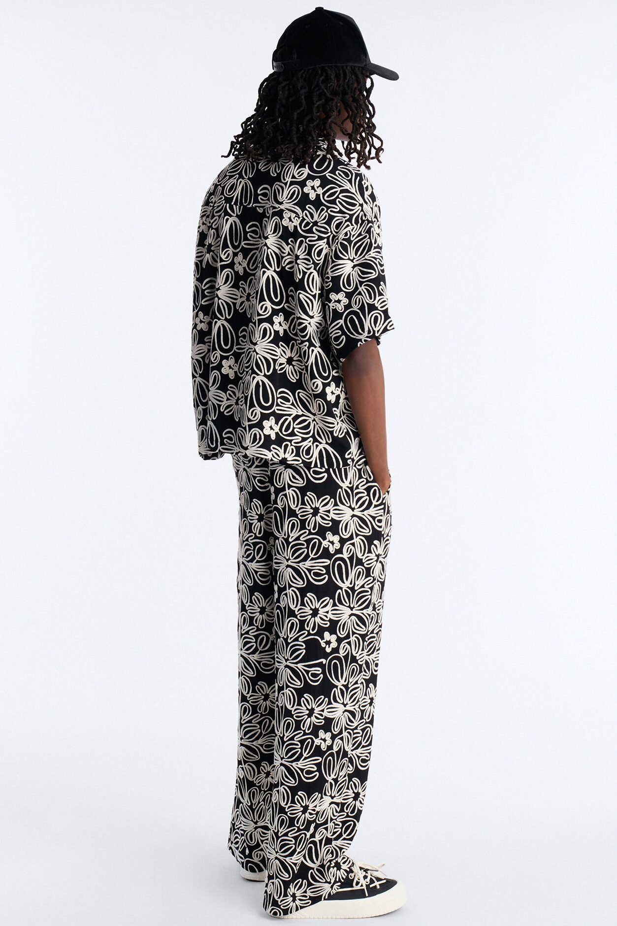 Super Baggy Desert Nights Pant - Black