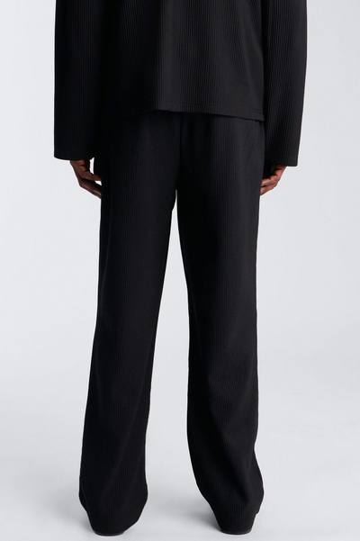 Show Up Straight Pleated Casual Trouser - Black