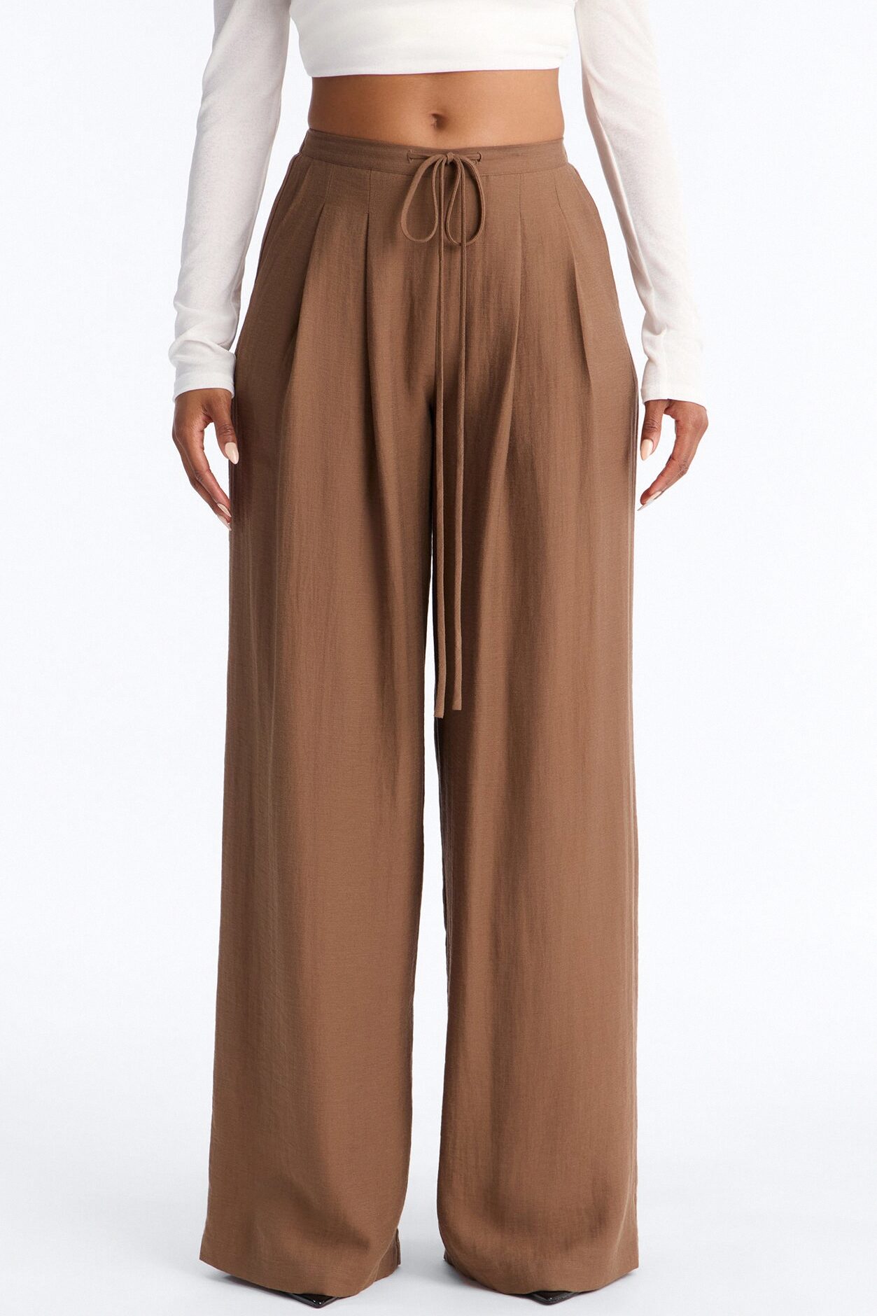 Run The City Linen Wide Leg Pants 33″ - Mocha