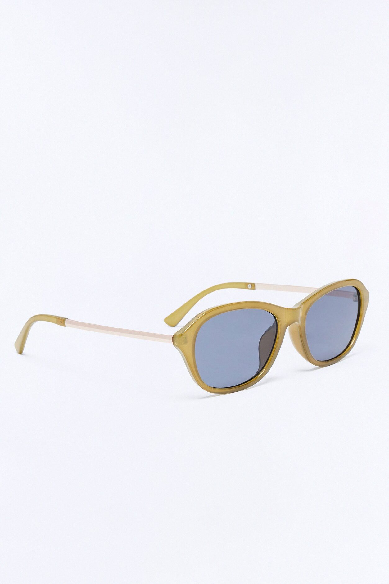Vacay Vision Sunglasses - Olive