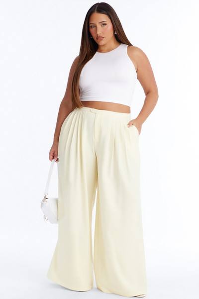 Power Moves Daily Pleated Low Rise Trouser 33″ - Yellow