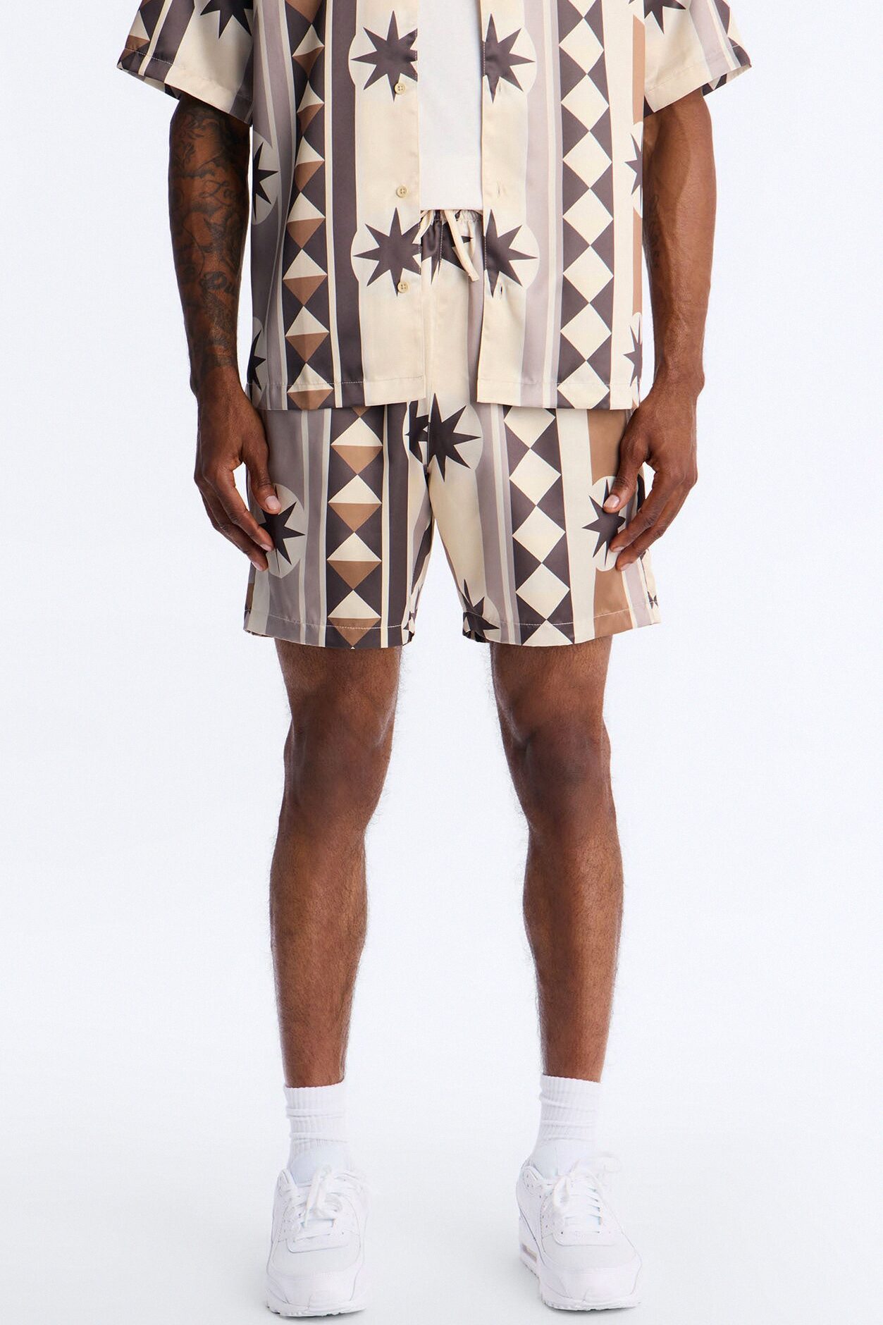 Toscana Geo Relaxed Short - Tan