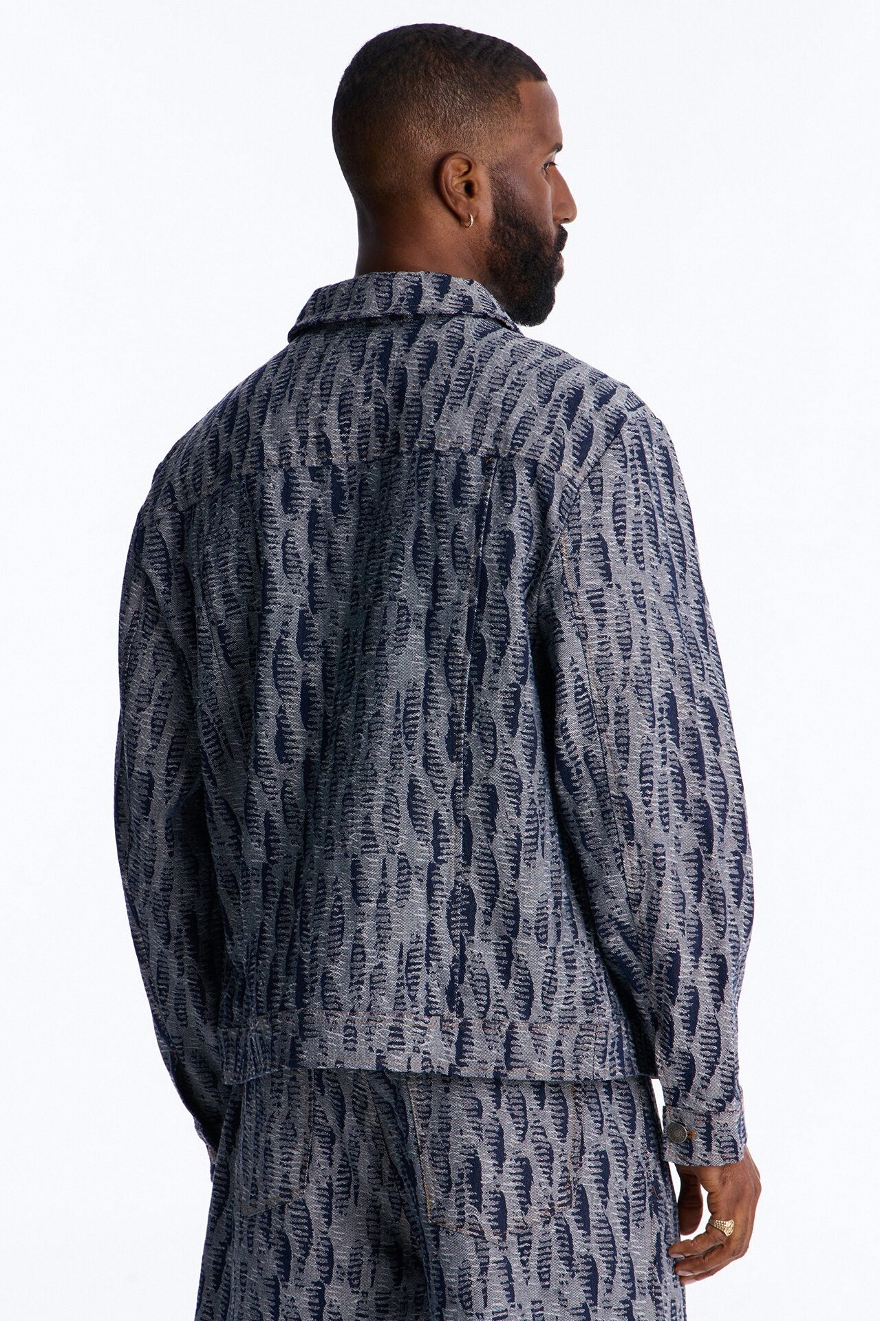 Cropped Matrix Denim Trucker Jacket - Dark Wash