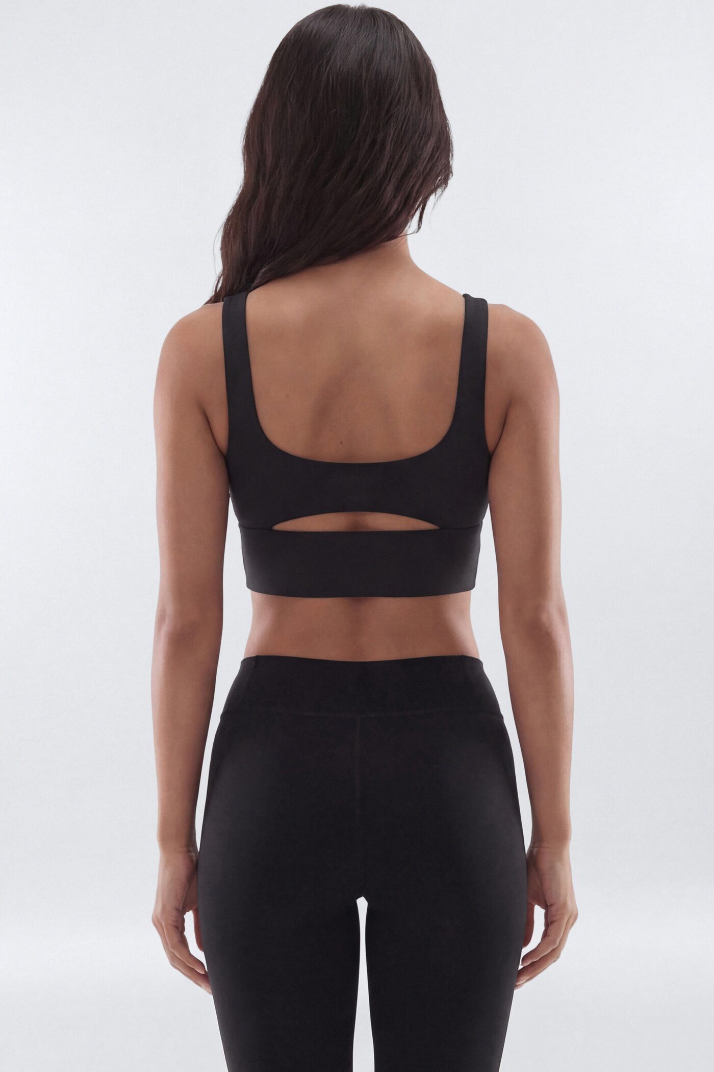 ButterSoft Cut Out Long Line Sports Bra - Black