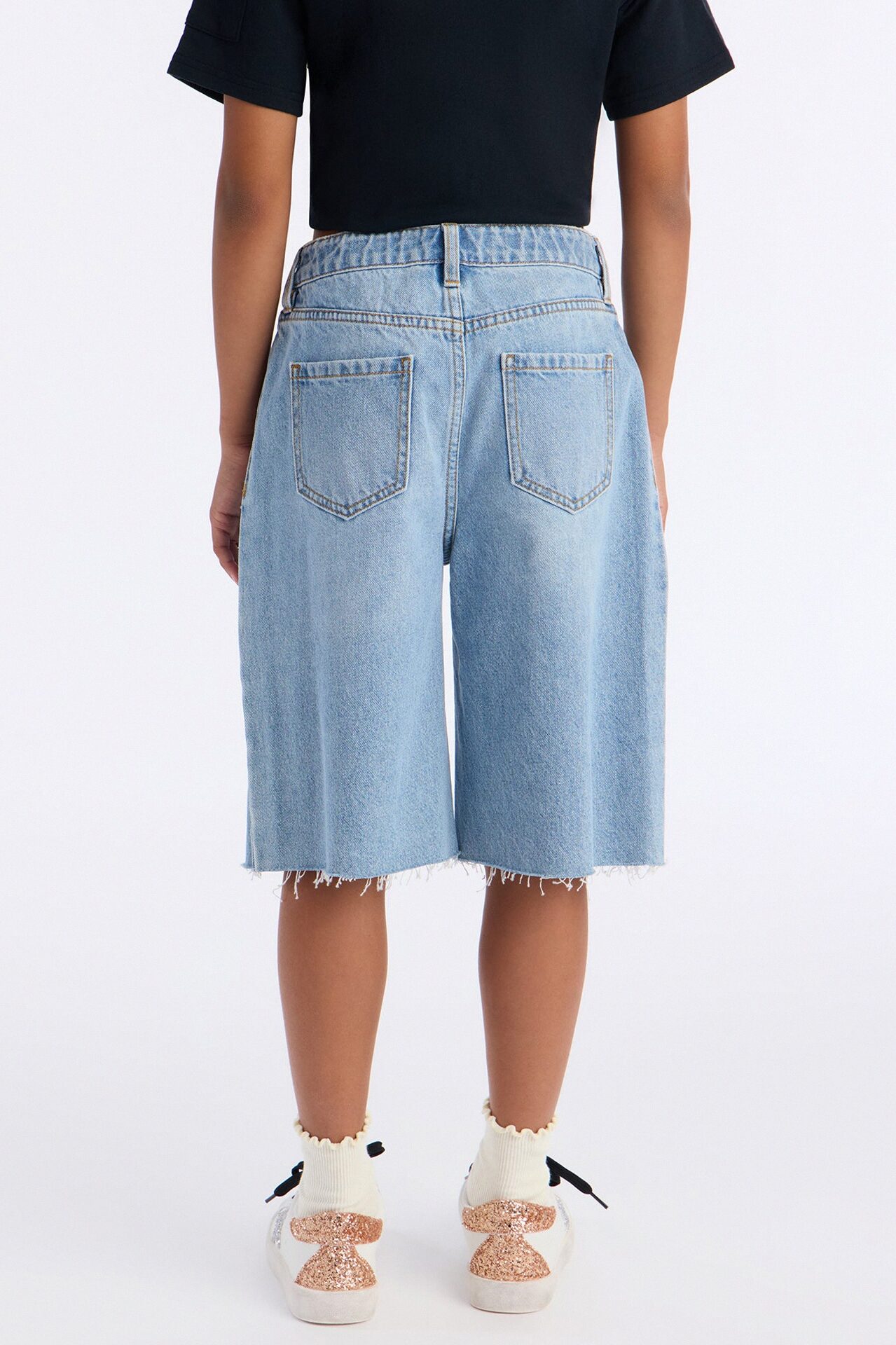 Mini Aleksa Pleated Non Stretch Denim Jorts - Light Wash
