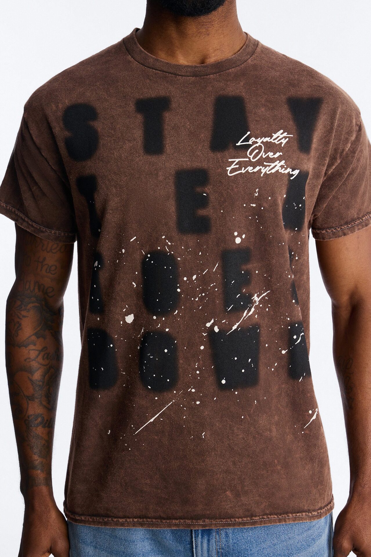 Stay Ten Toes Down Short Sleeve Tee - Chocolate