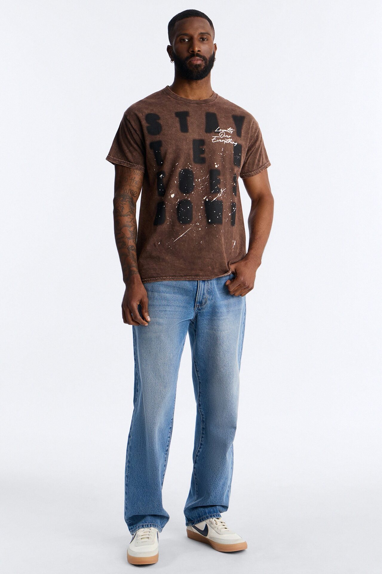 Stay Ten Toes Down Short Sleeve Tee - Chocolate
