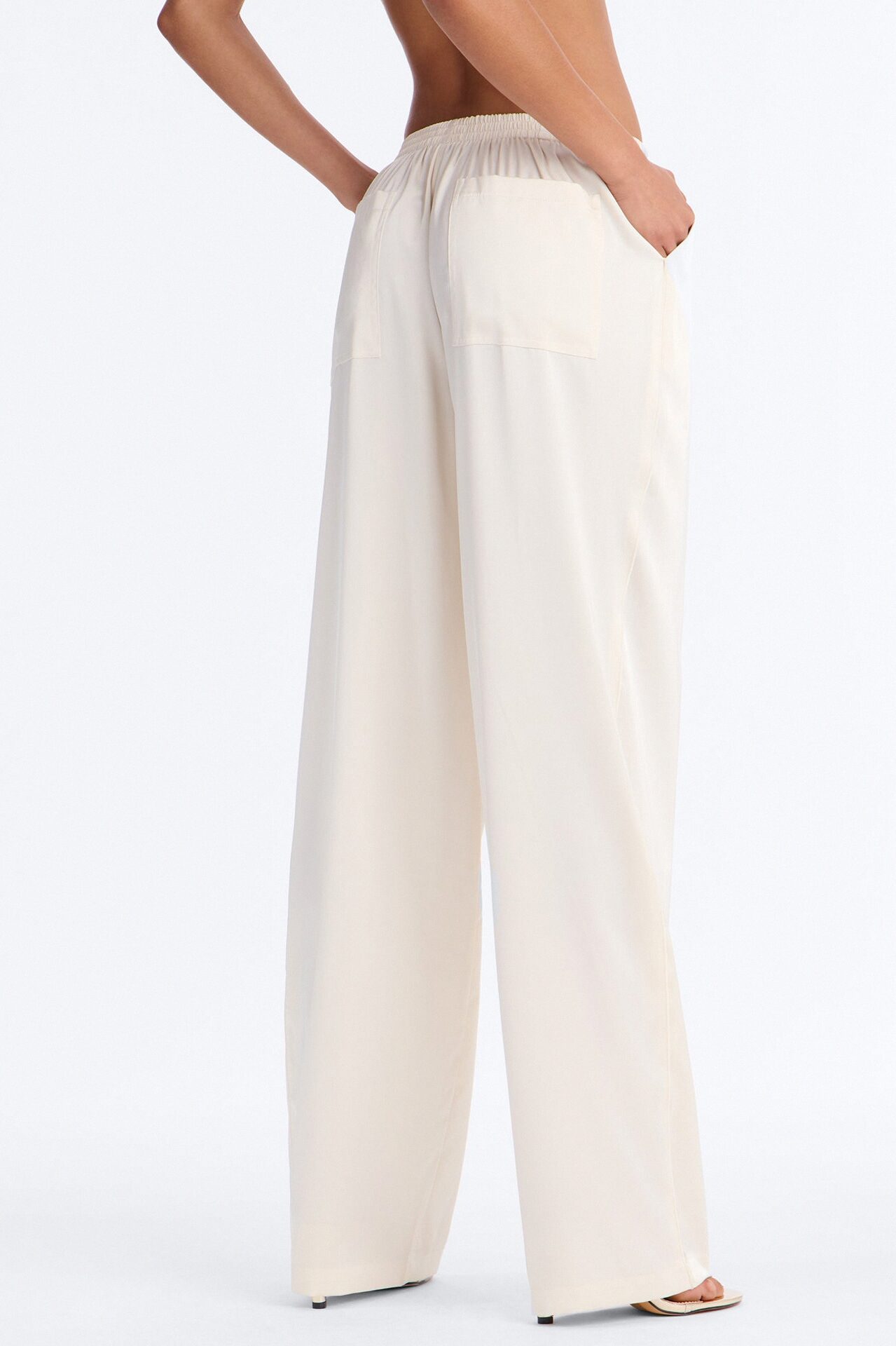 Teagan Low Rise Satin Wide Leg Pant 33″ - Ivory