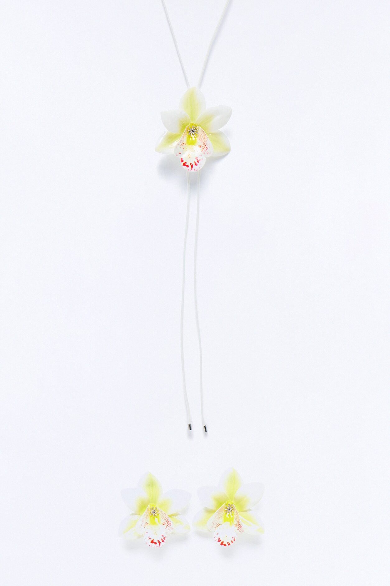 Luau Nights Necklace And Earring Set - White/combo