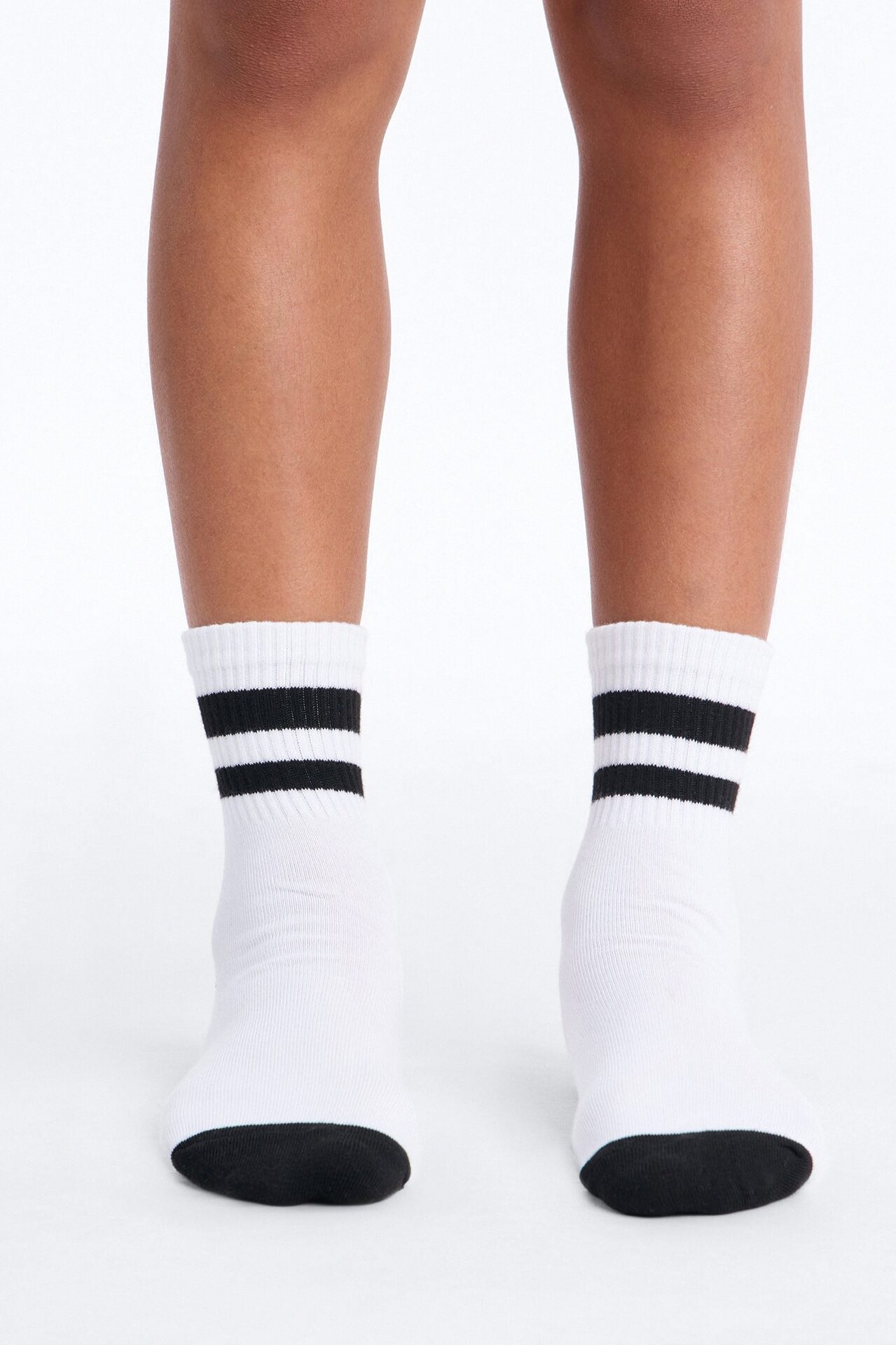 Mini Cute Crew Socks - White/Black