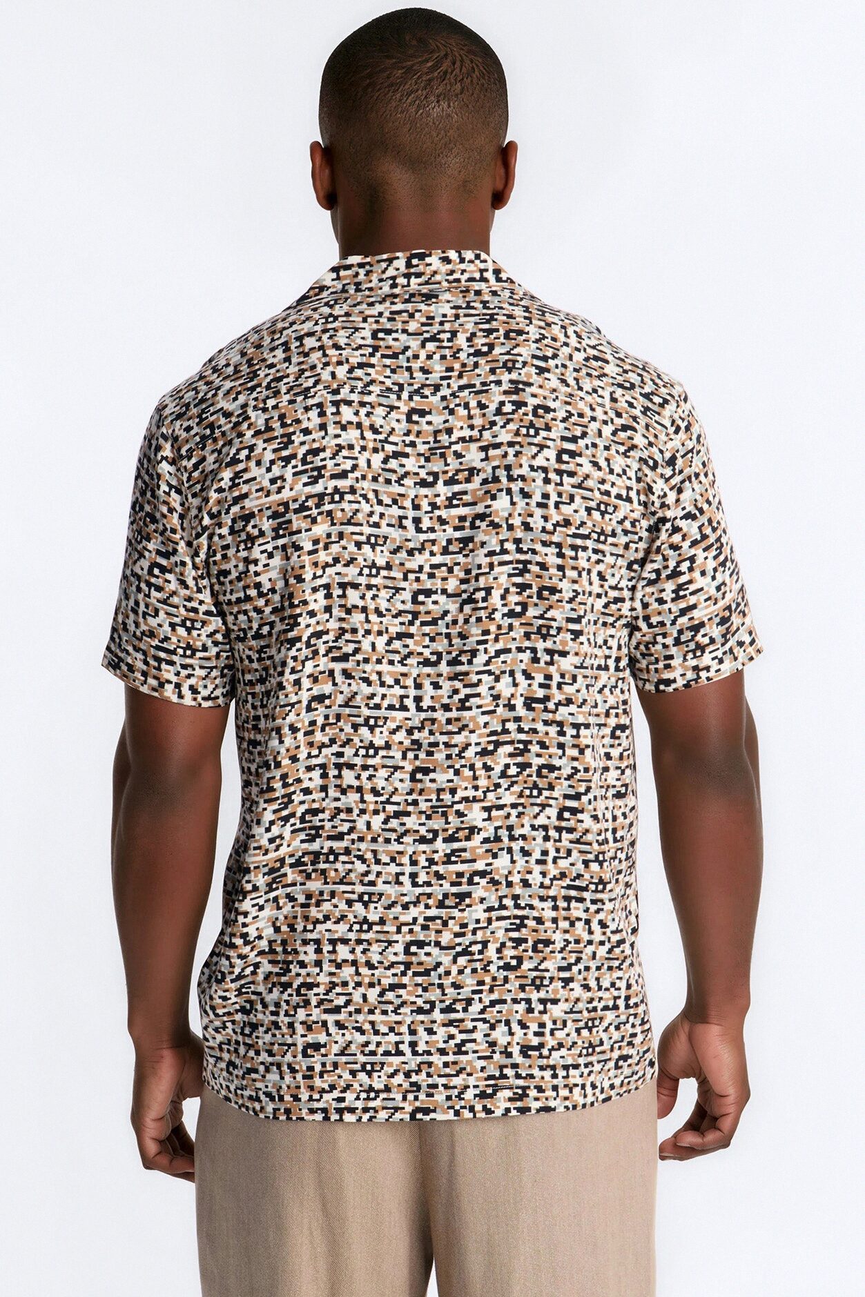 Shoreline Cuban Collar Button Up Shirt - Black