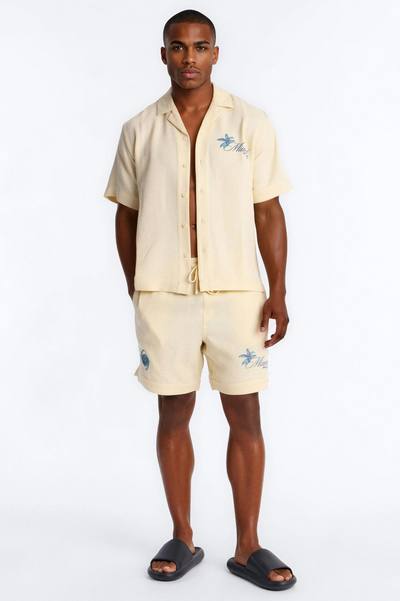 Relaxed Miami Beach Club Short - Yellow