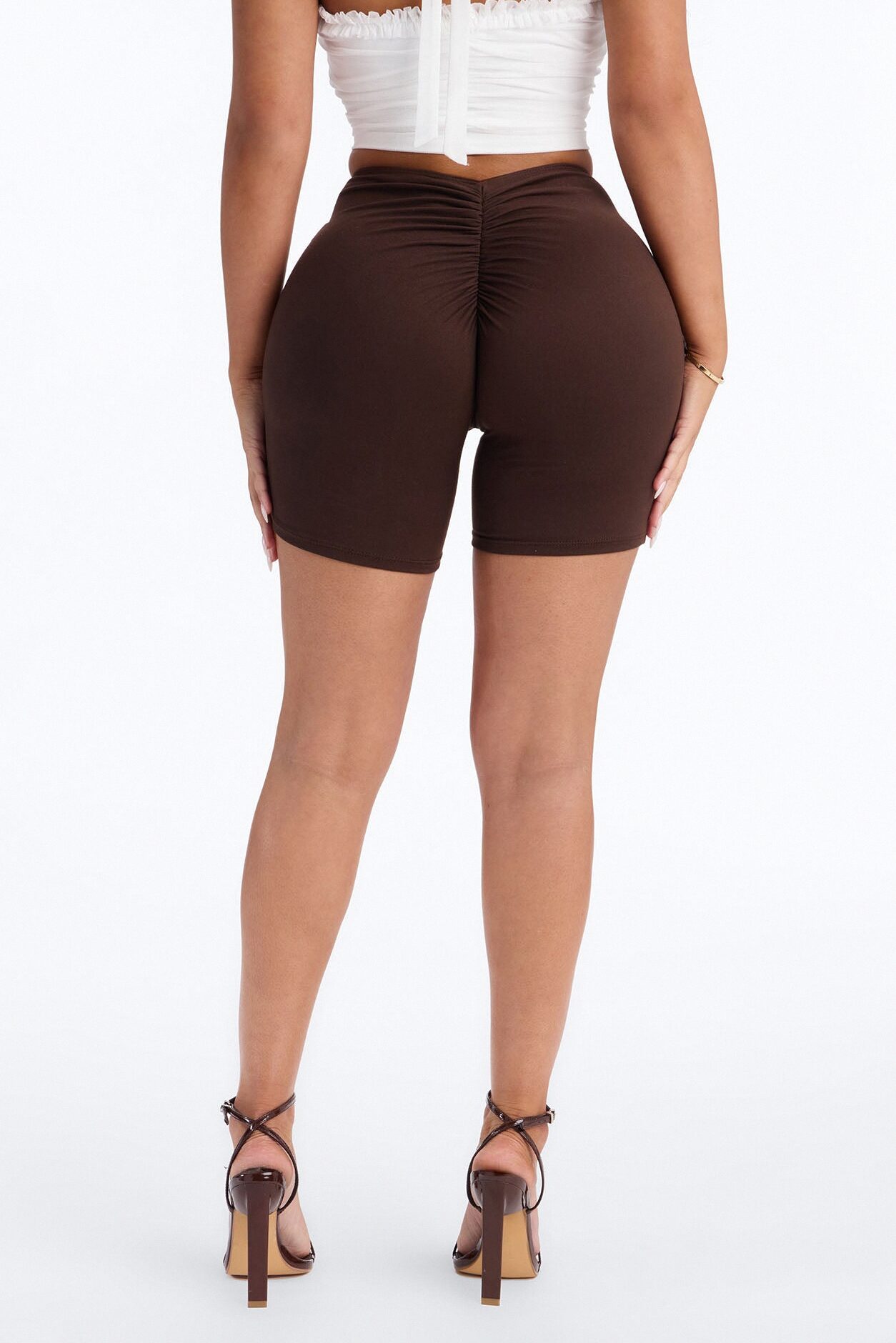 Feeling Cheeky Mid Rise Ruched Butt Biker Short 6″ - Chocolate