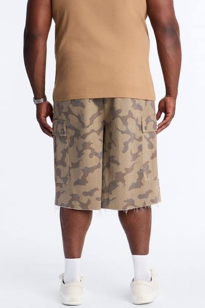 Baggy Subtle Distressed Short - Brown