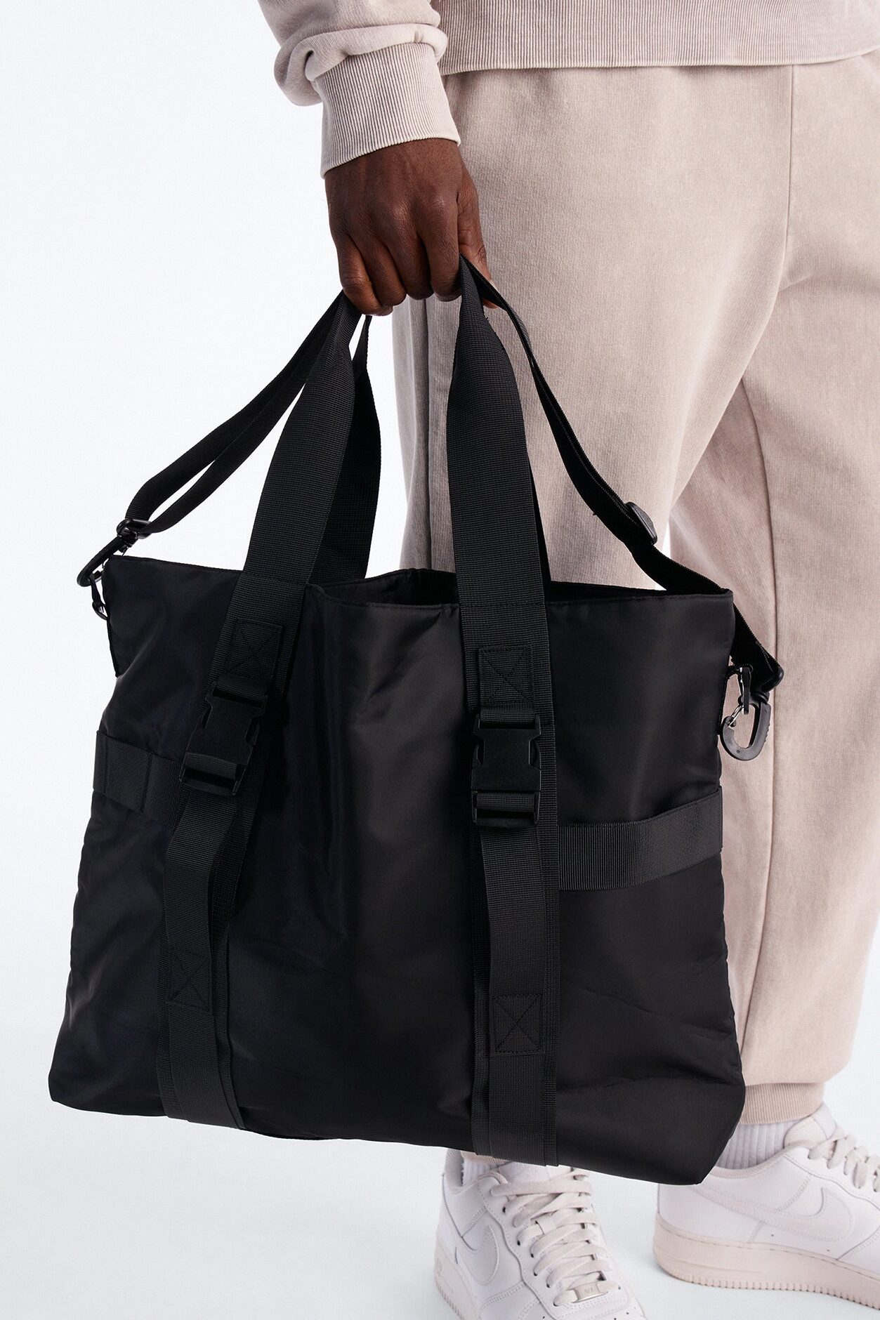 Nylon Urban Utility Messenger Bag - Black