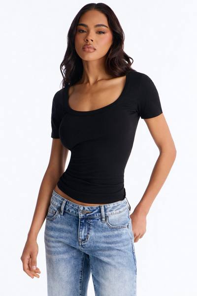 Sally Scoop Neck T-shirt - Black