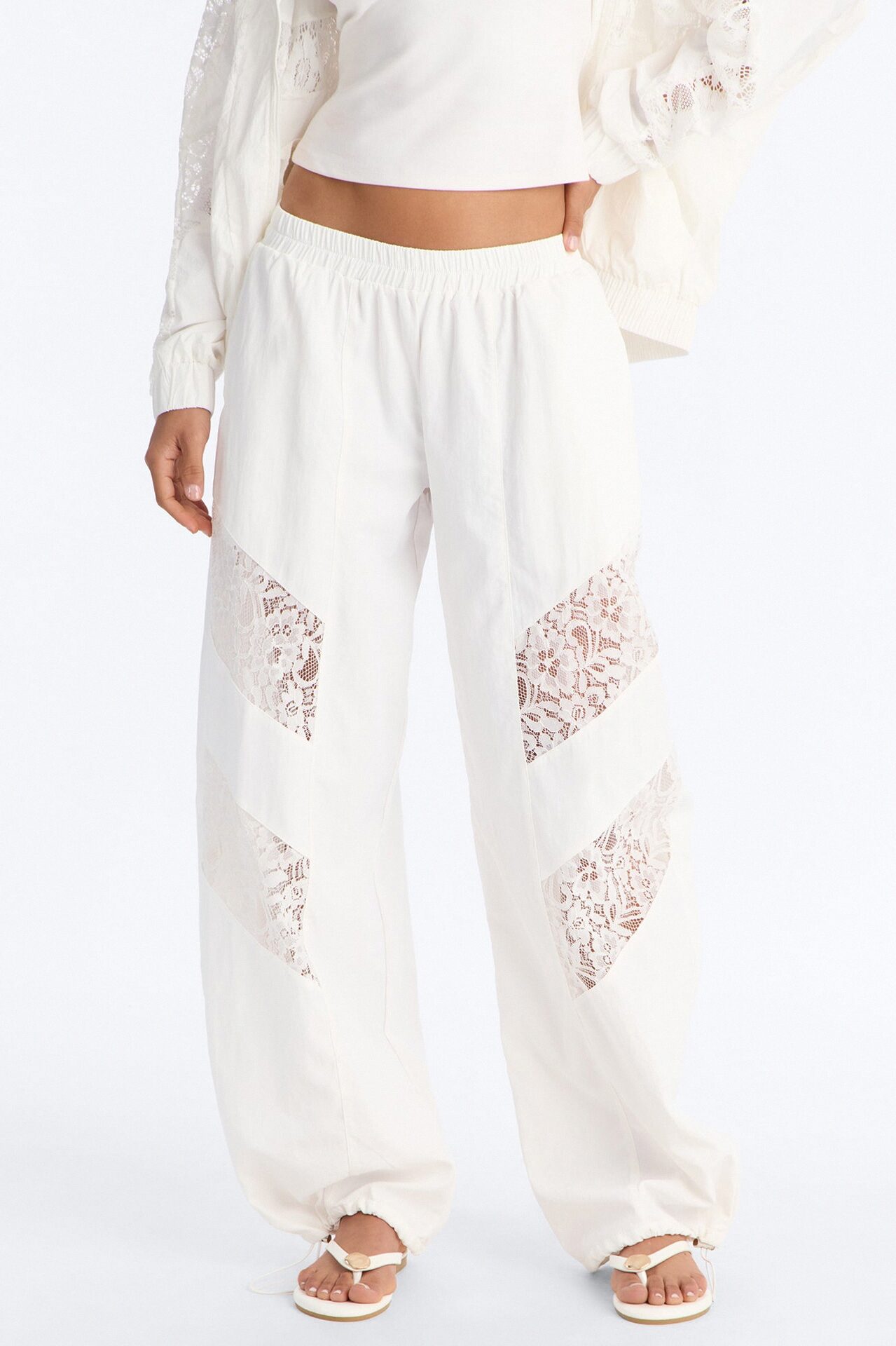 Sweet Addiction Lace Trim Windbreaker Pant - White