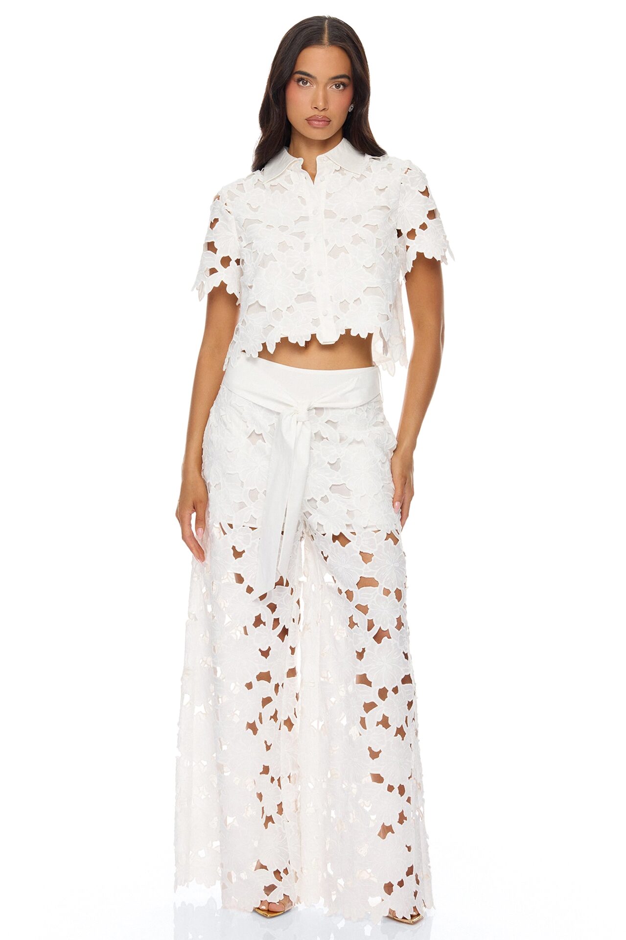 Kierra Wide Leg Embroidered Pant - White