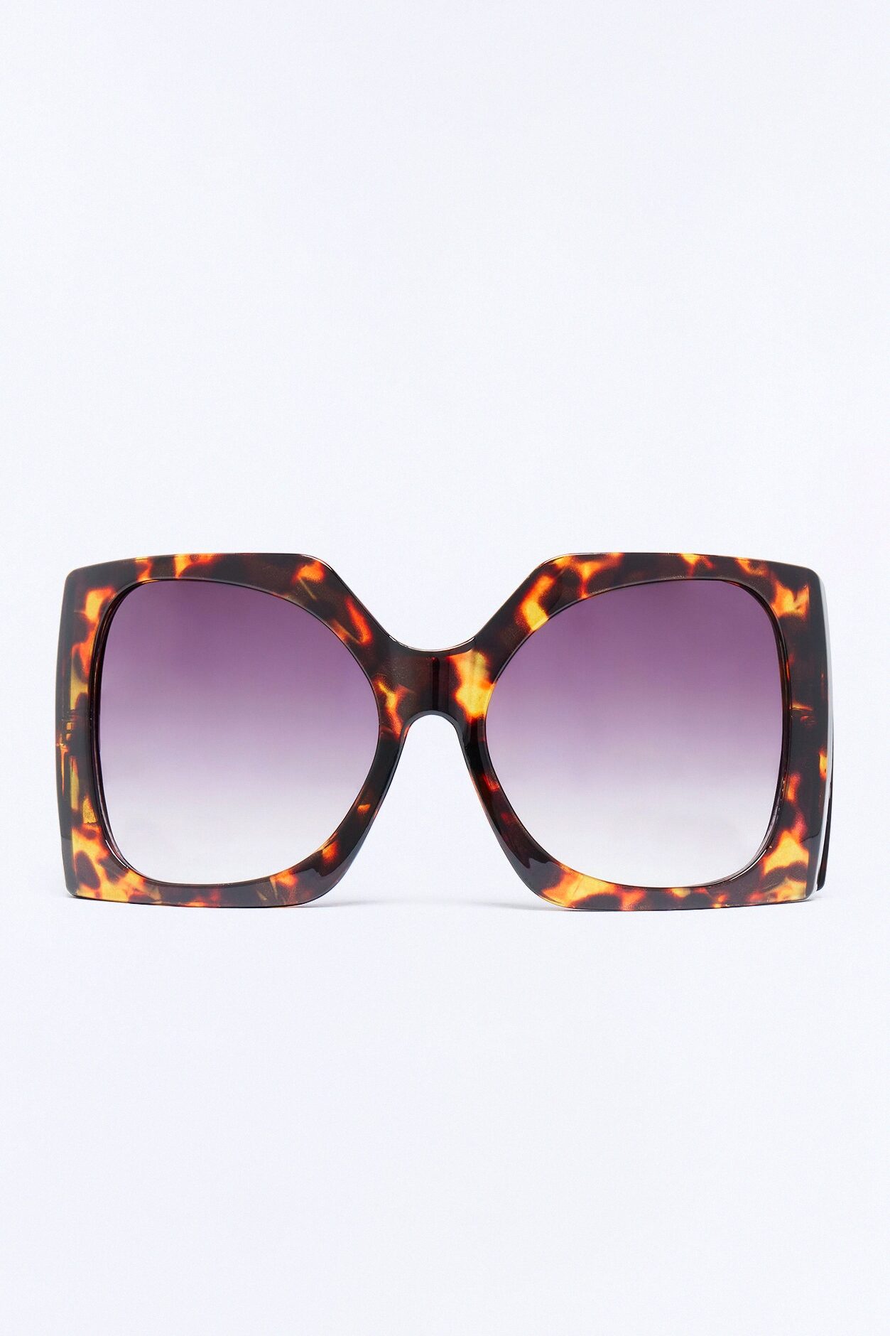 Baddie Attitude Sunglasses - Tortoise