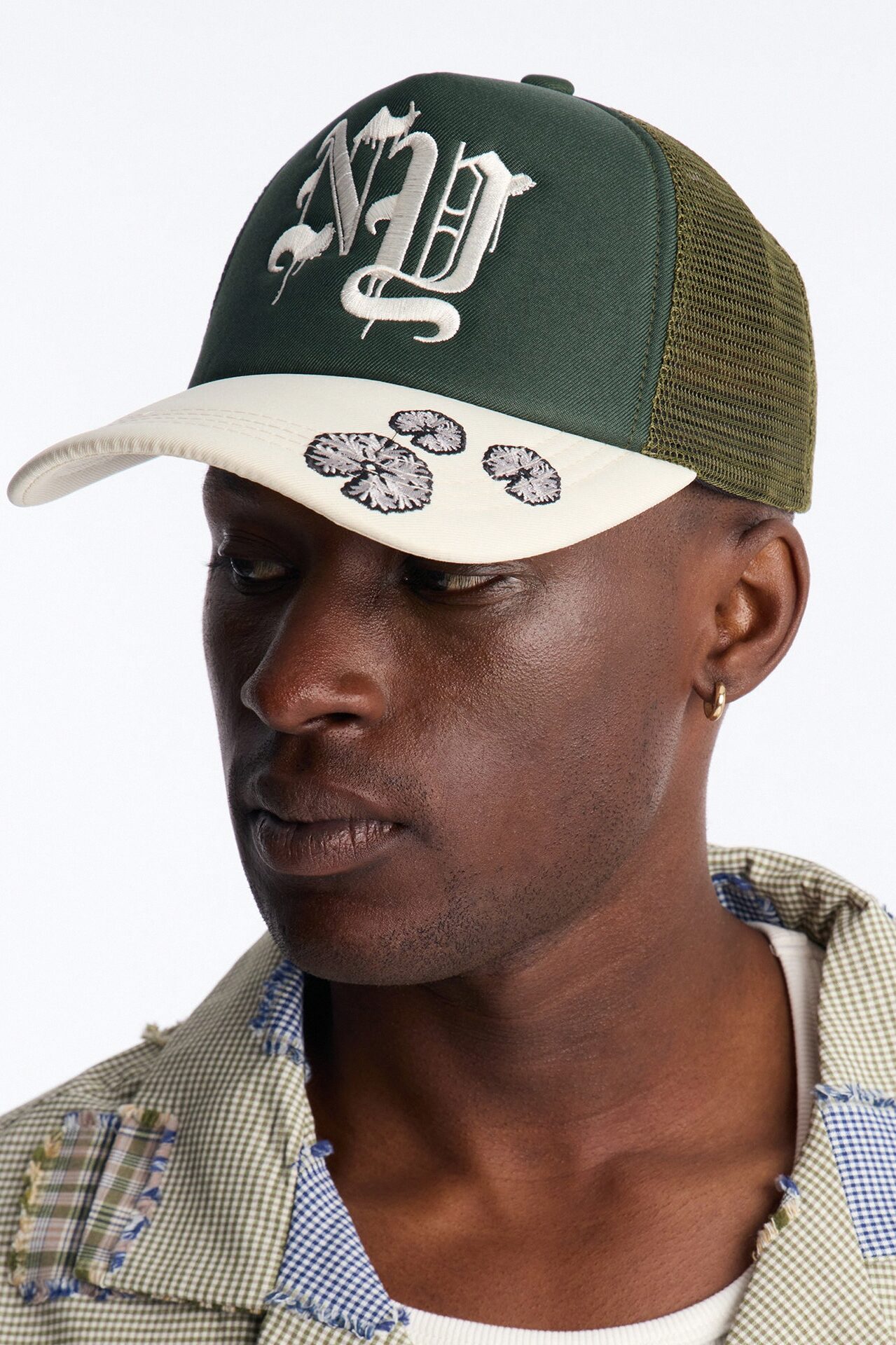 NY Old English Embroidery Trucker Snapback Hat - Green