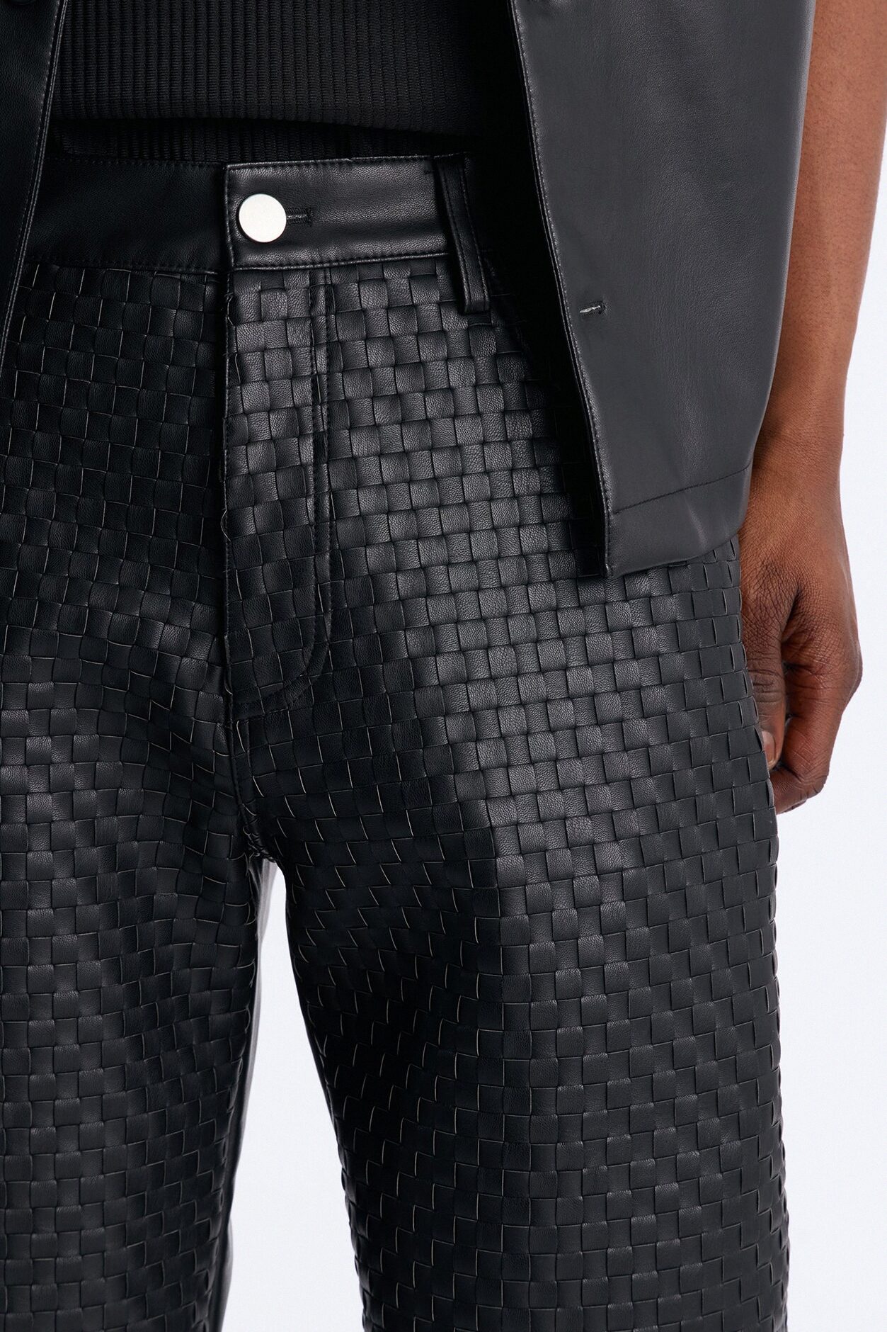 Don't Cross Me Weaved Faux Leather Straight Pant - Black