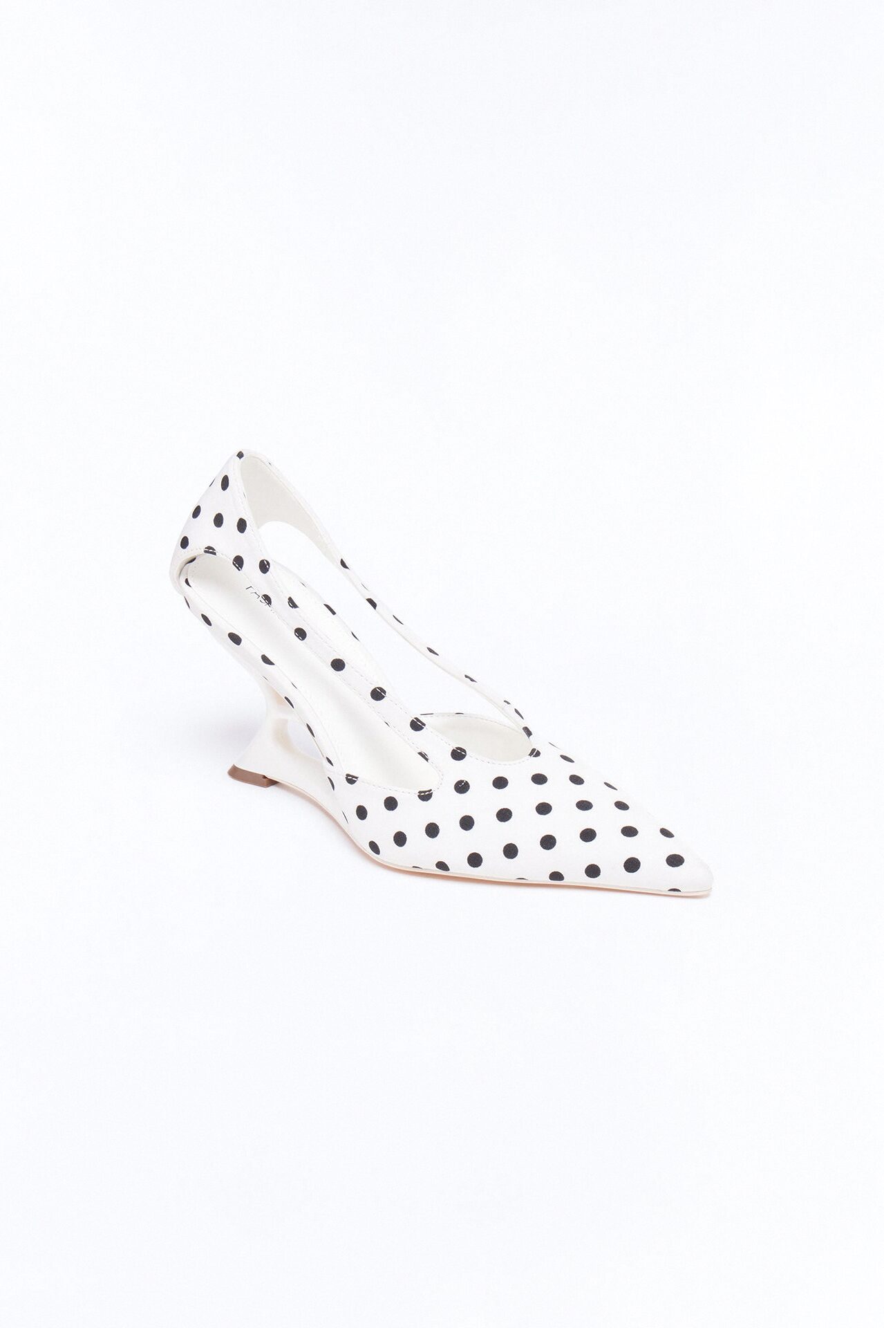 Galilea Novelty Wedge Pumps - White/Black