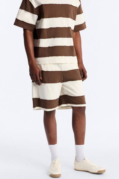 Dean Distressed Stripe Short - Brown/combo