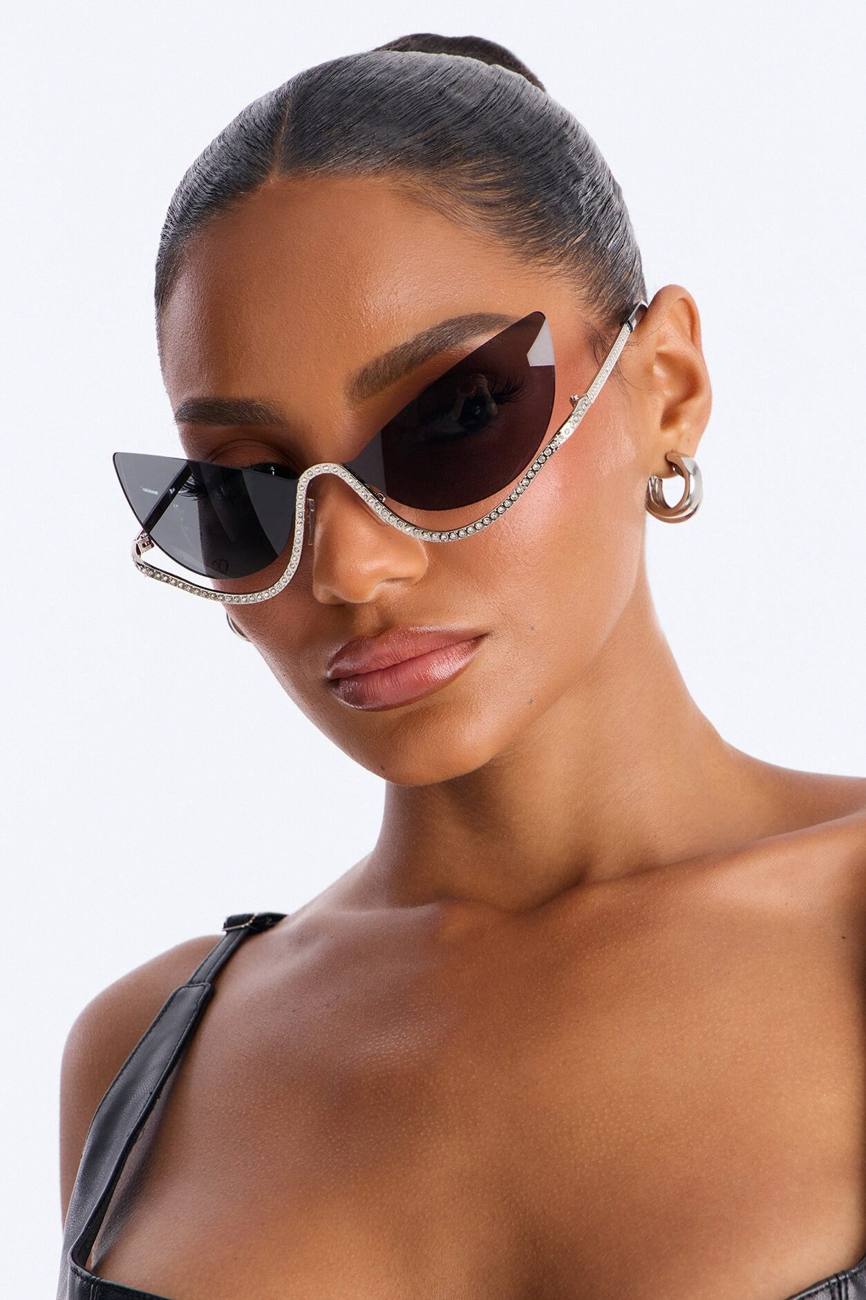 Super Nova Girl Rhinestone Sunglasses - Silver/Black