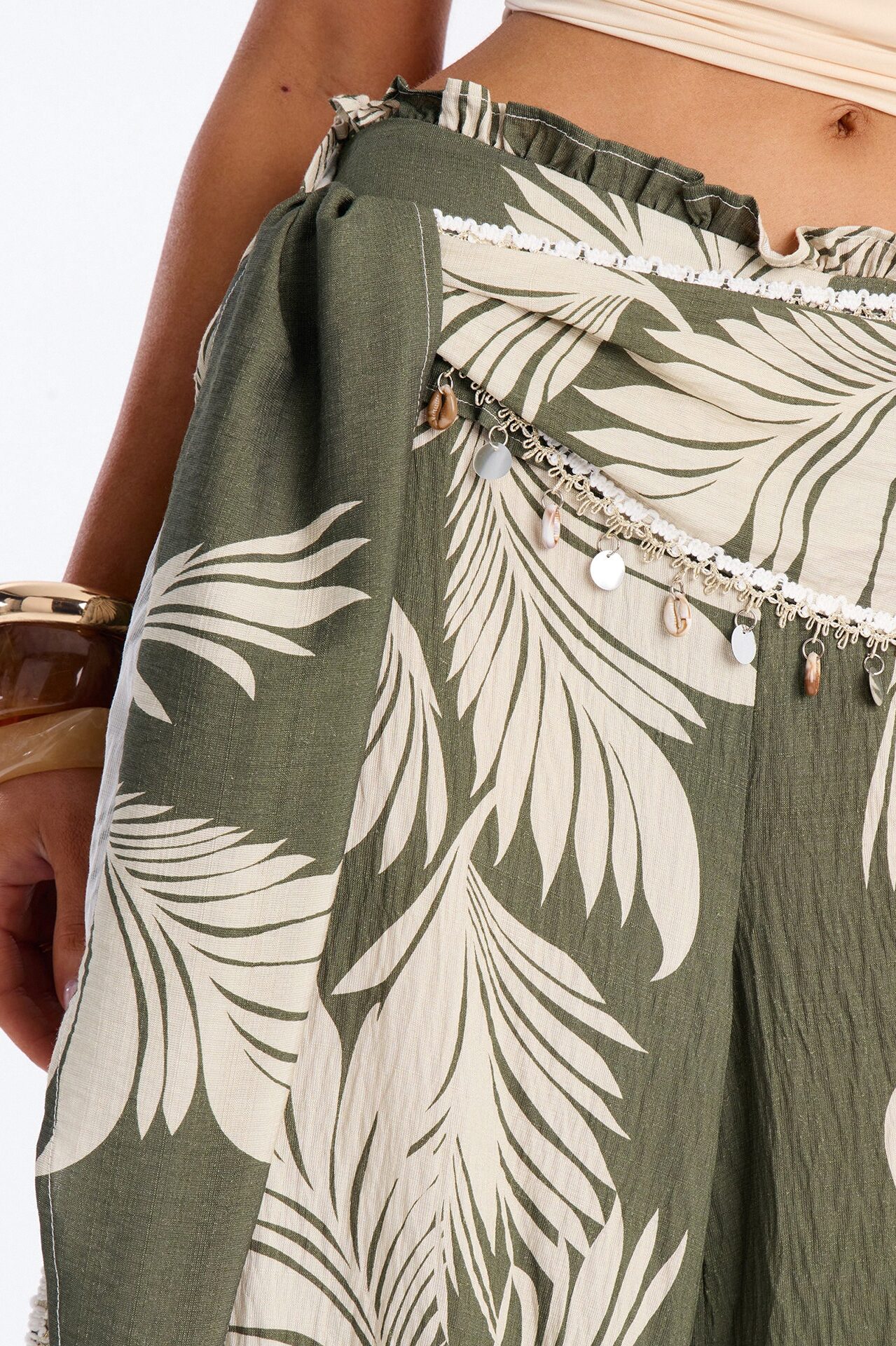 On Boho Mode Embellished Scarf Wrap Low Rise Pant - Green/combo