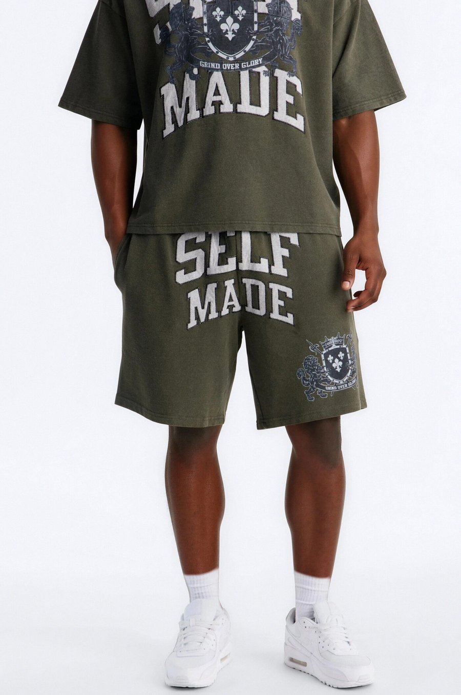 Self Made Patch Relaxed Sweatshort - Green