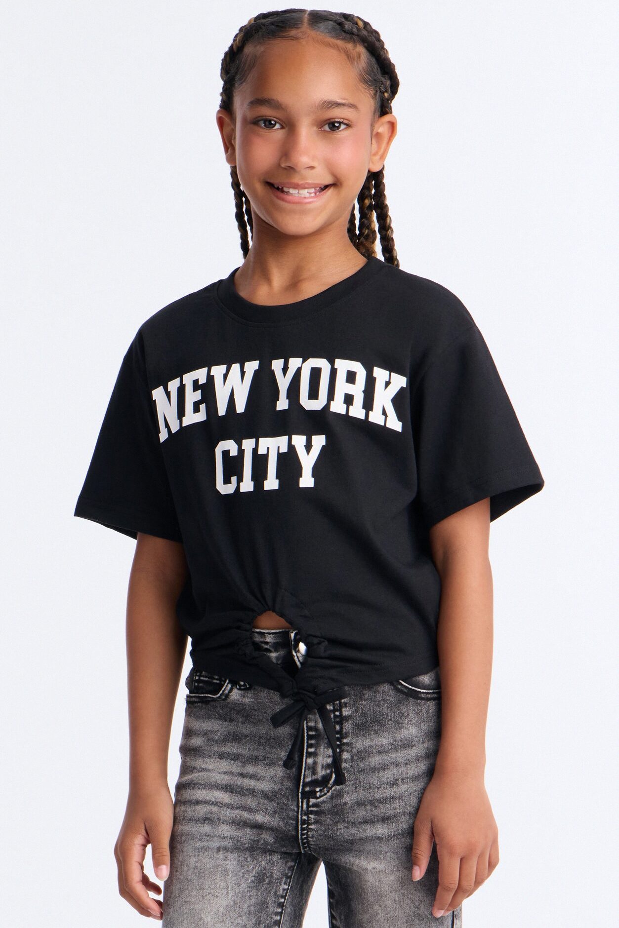 Mini New York City Key Hole Cropped Tee - Black