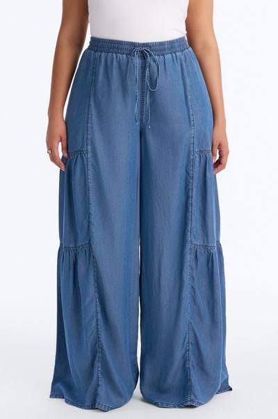 Best View Chambray Tiered Wide Leg Pant 33″ - Medium Wash
