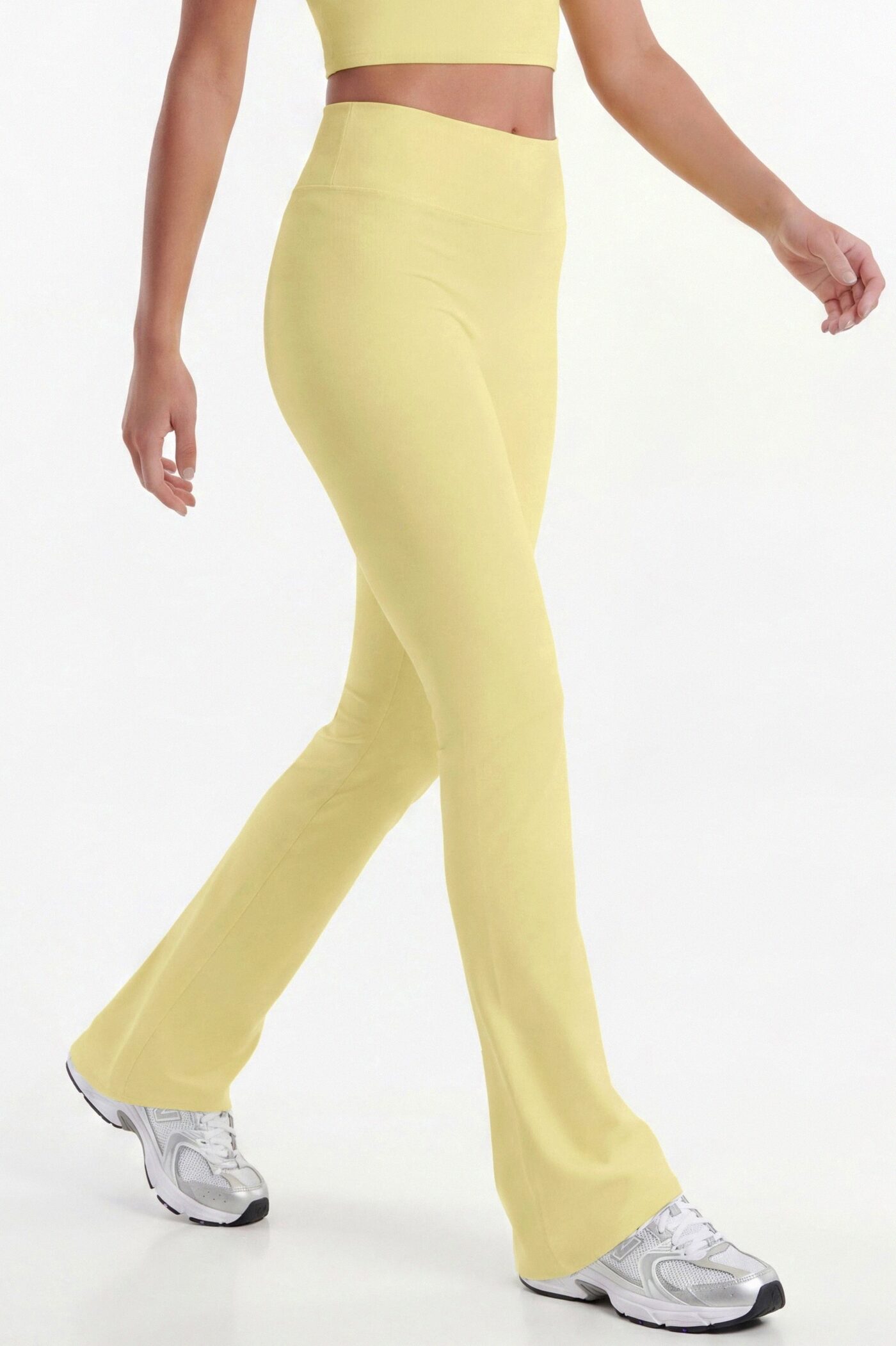 CloudForm™ 32″ Flare Legging - Yellow