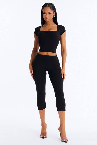 Quinn Low Rise Capri Legging - Black