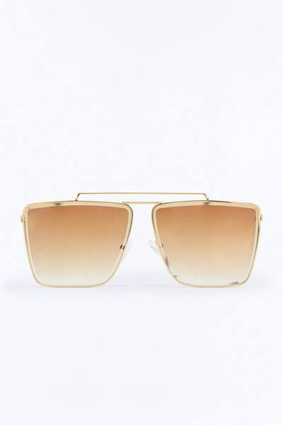Taking My Chances Sunglasses - Gold/Brown